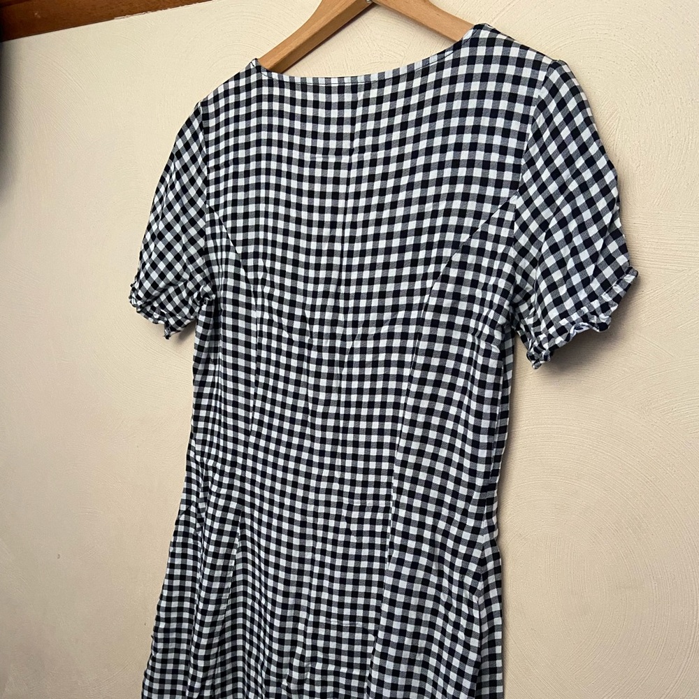 H&M Divided Black & White Plaid Dress - Picture 3 of 5